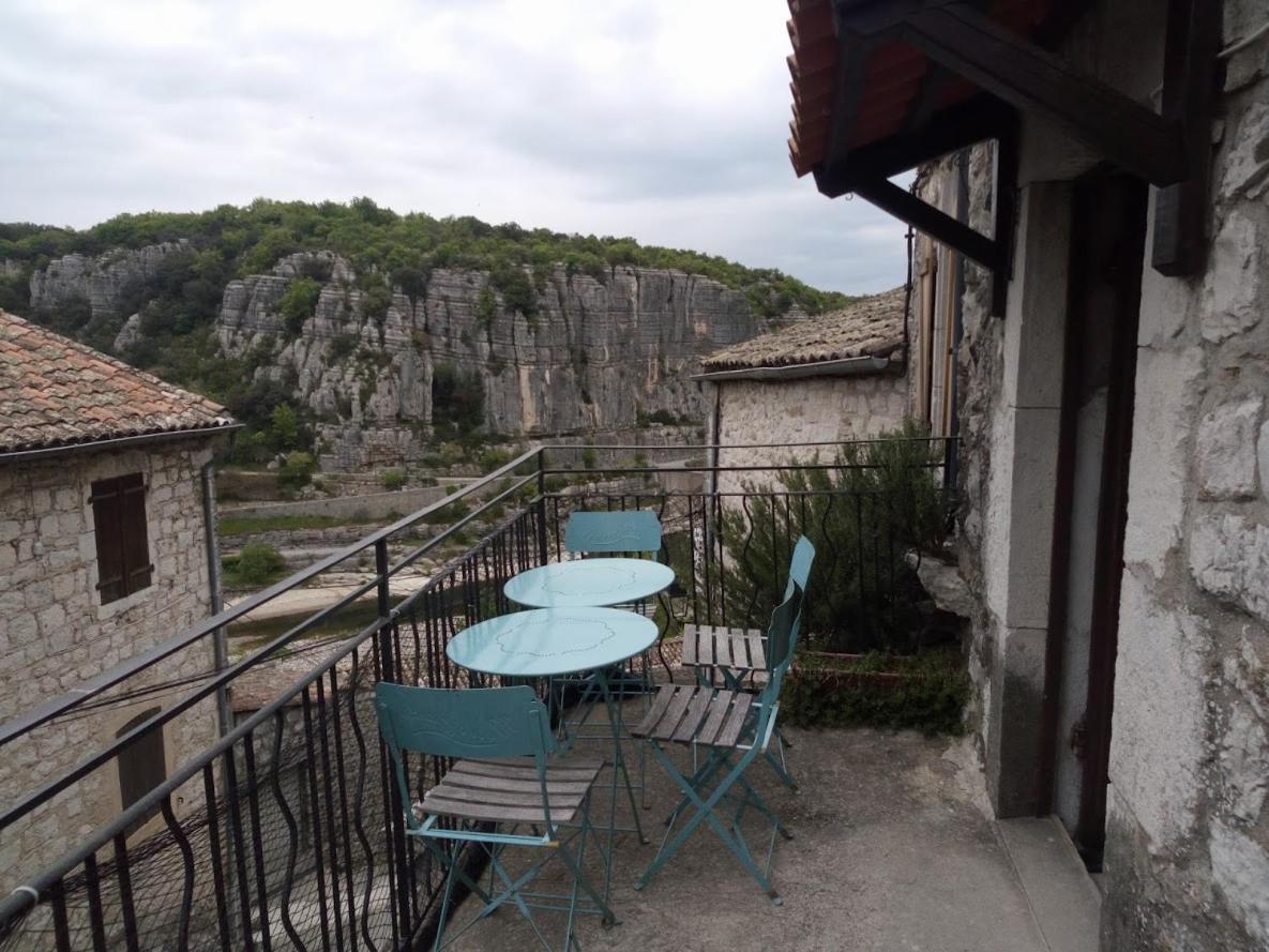 Maison Pierre Et Voute Au Coeur Du Village Balazuc Zewnętrze zdjęcie
