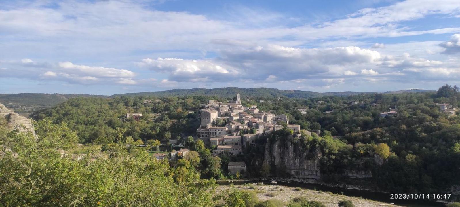 Maison Pierre Et Voute Au Coeur Du Village Balazuc Zewnętrze zdjęcie